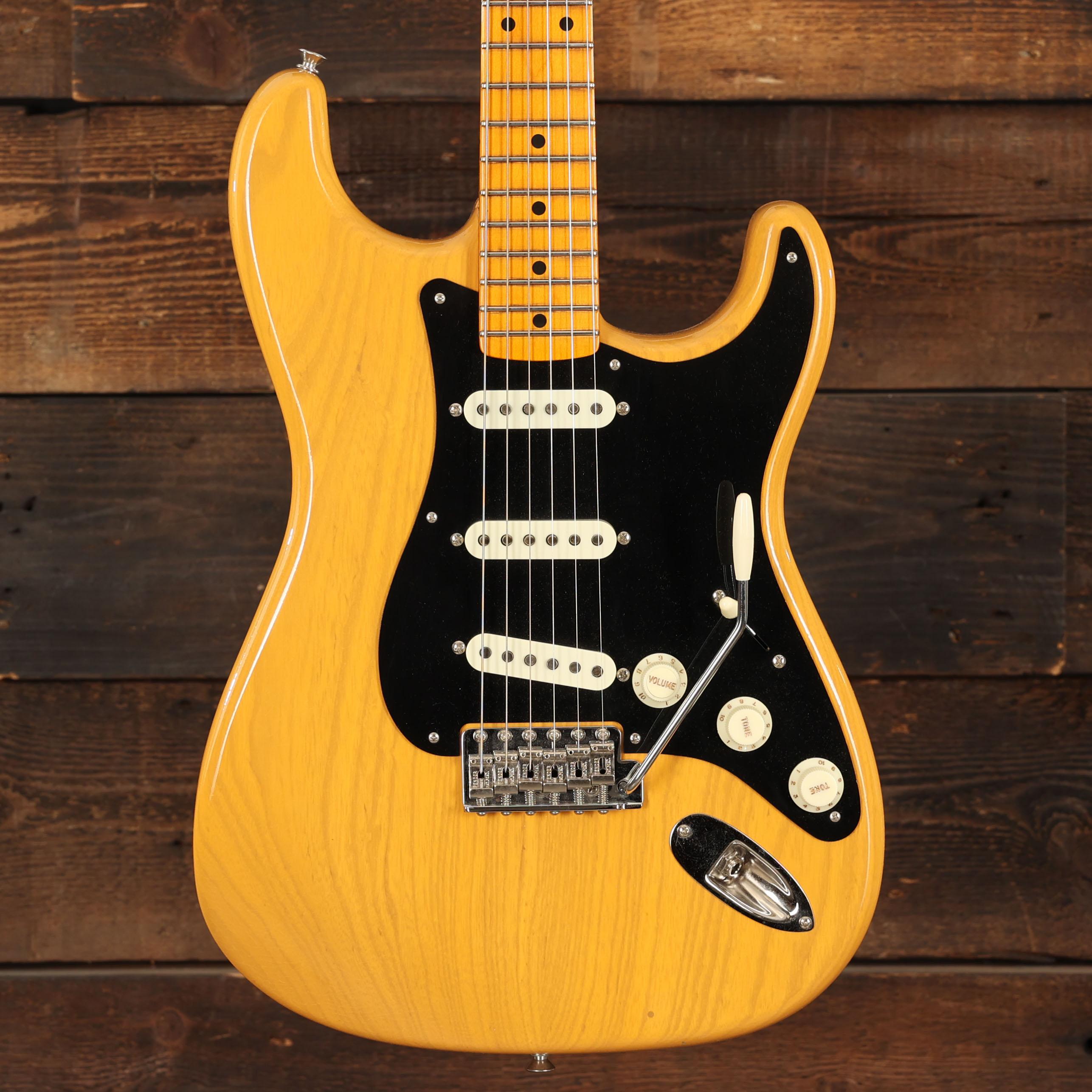 Fender Custom Shop '55 Closet Classic Stratocaster in Butterscotch